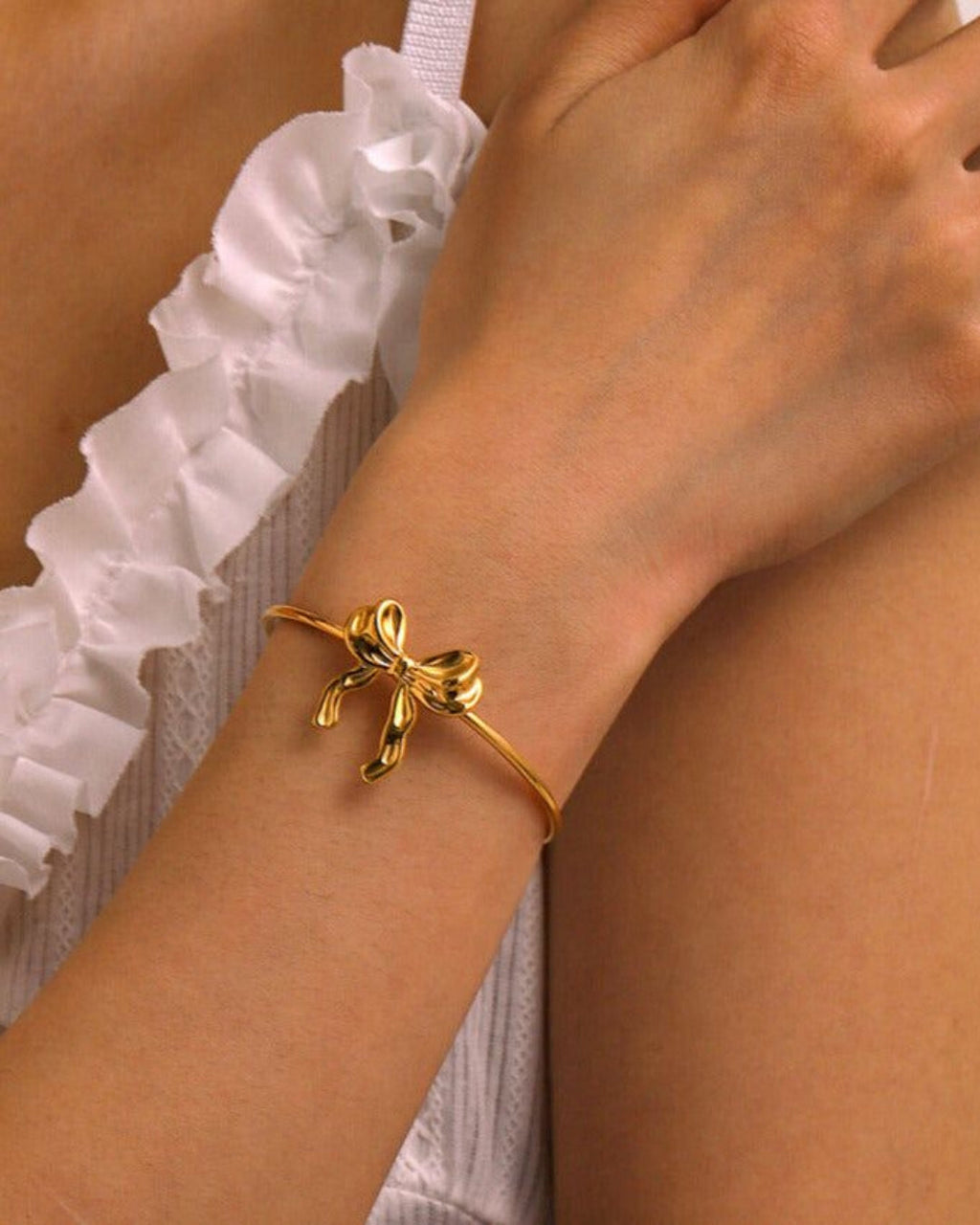 Bow Open Bracelet.