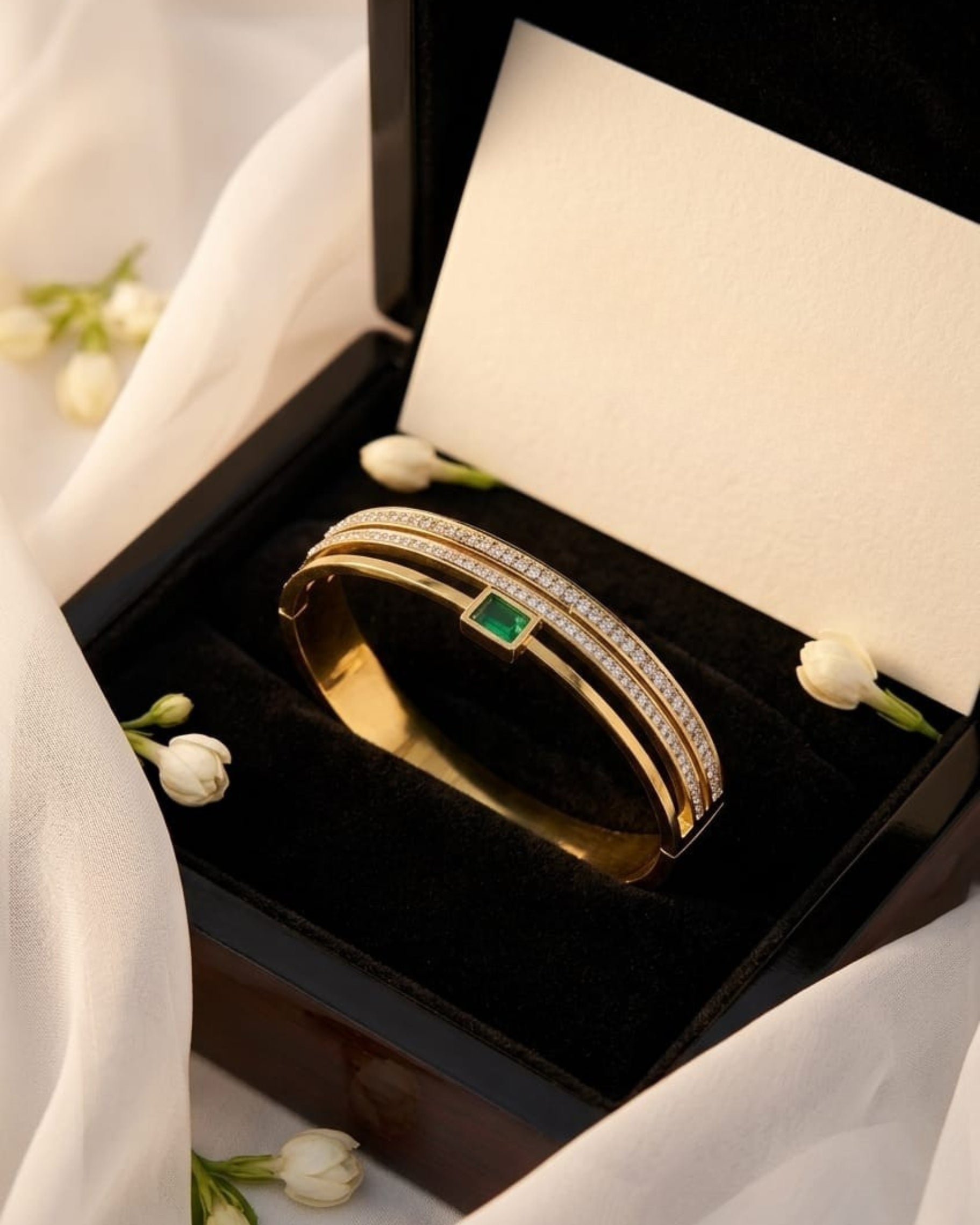Emerald Crystal Gold Bracelet