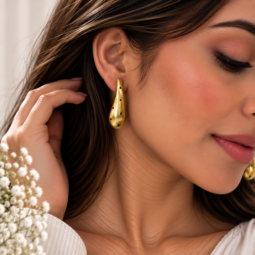 Golden Dot Teardrop Studs